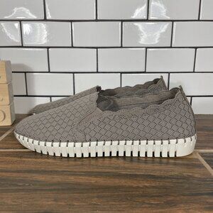 Skechers Sepulveda Boulevard Hold Dear Womens Sz 8.5 Shoes Taupe Casual Slip Ons